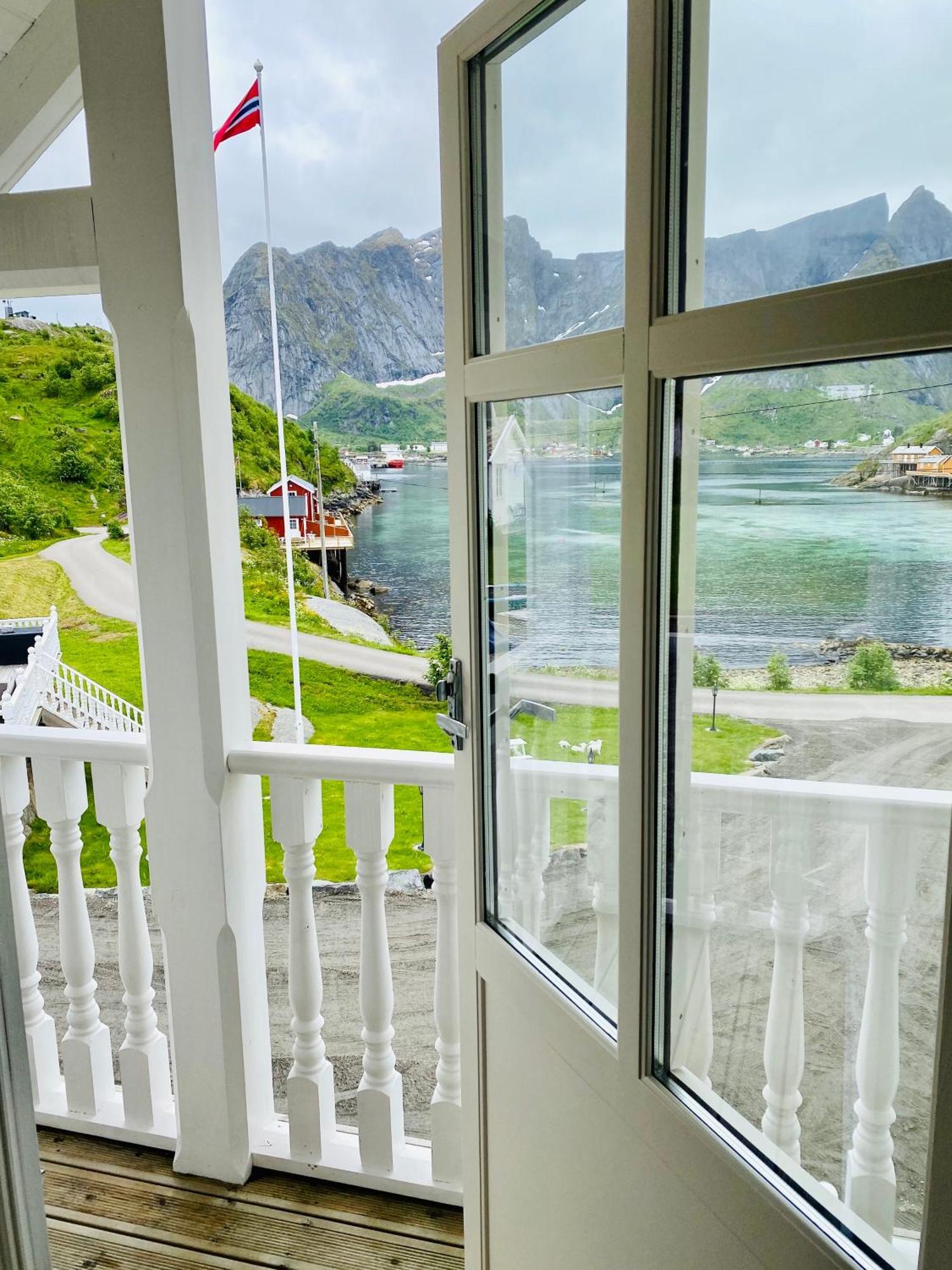 Lofoten Villa Рейне Экстерьер фото